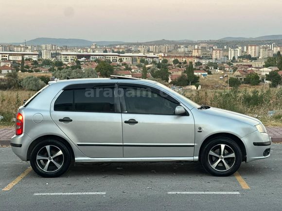10 Yıllık sahibinden temiz sanroflu Fabia