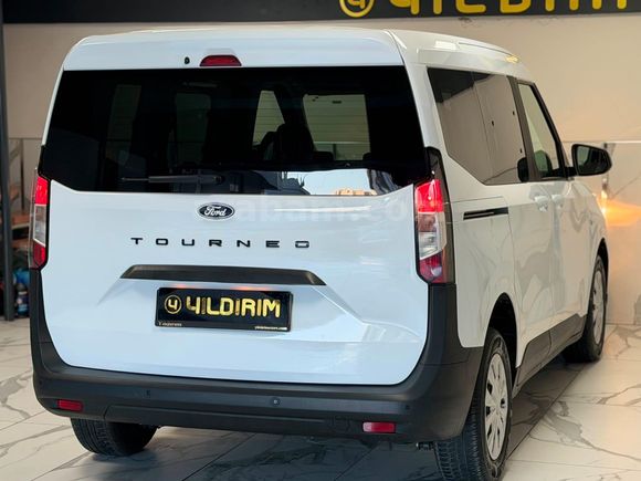 Sahibinden Ford Tourneo Courier 1.5 EcoBlue Deluxe 2025 Model