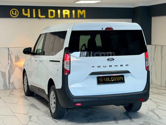 Sahibinden Ford Tourneo Courier 1.5 EcoBlue Deluxe 2025 Model