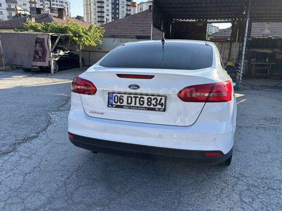 Askeri personelden  otomatik titanyum focus