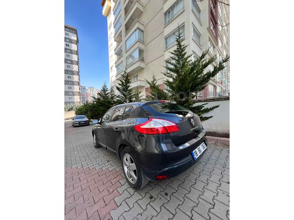 Sahibinden Renault Megane 1.5 dCi Expression 2012 Model 