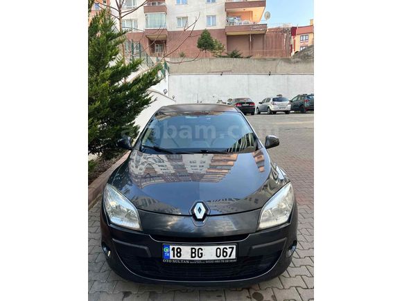 Sahibinden Renault Megane 1.5 dCi Expression 2012 Model 
