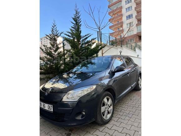 Sahibinden Renault Megane 1.5 dCi Expression 2012 Model 