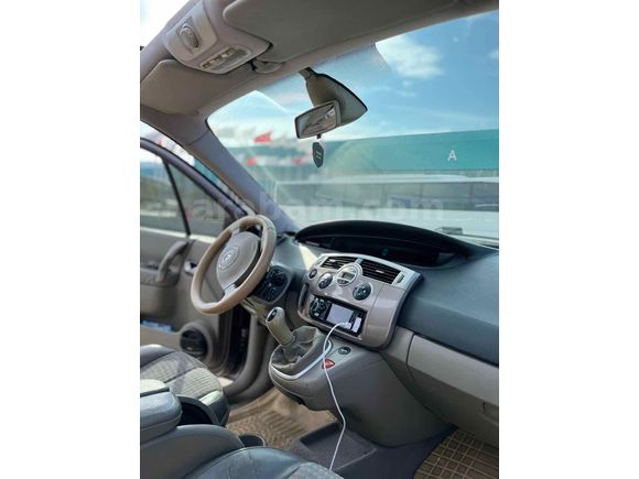 Sahibinden Renault Scenic 1.5 dCi Privilege 2006 Model 