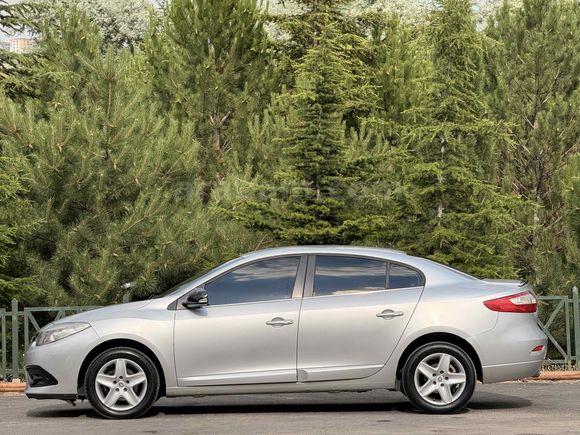 Sahibinden Renault Fluence 1.5 dCi Touch 2015 Model 