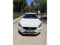 Sahibinden Volvo V40 1.6 D Premium 2015 Model 