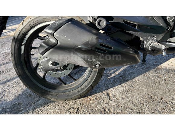 2025 ÇIKIŞLI  DÜŞÜK KM GARANTİLİ GARAJ MOTORU
