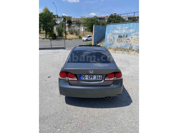 Sahibinden Honda Civic 1.6i VTEC Elegance 2010 Model 
