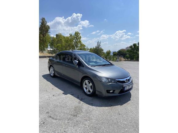 Sahibinden Honda Civic 1.6i VTEC Elegance 2010 Model 