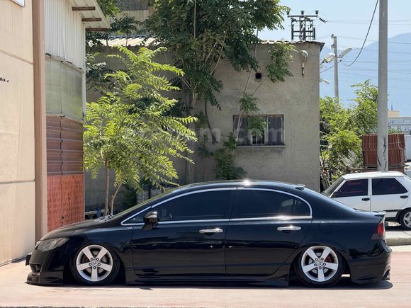 Sahibinden Honda Civic 1.6i VTEC Premium 2011 Model 