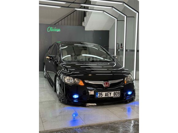 Sahibinden Honda Civic 1.6i VTEC Premium 2011 Model 