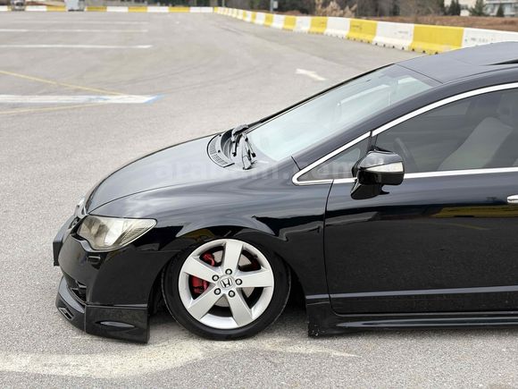 Sahibinden Honda Civic 1.6i VTEC Premium 2011 Model 