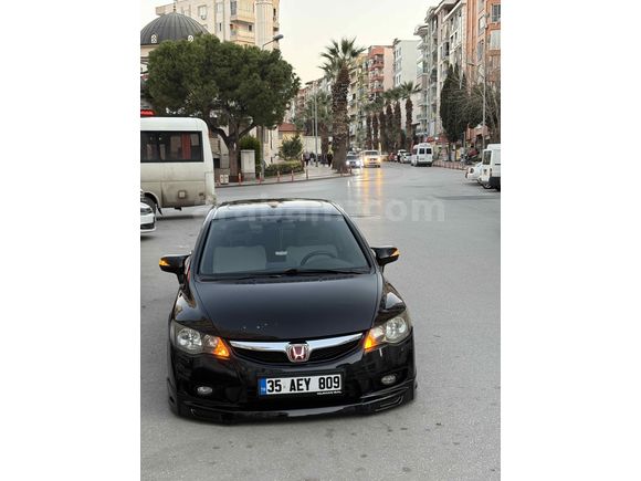 Sahibinden Honda Civic 1.6i VTEC Premium 2011 Model 