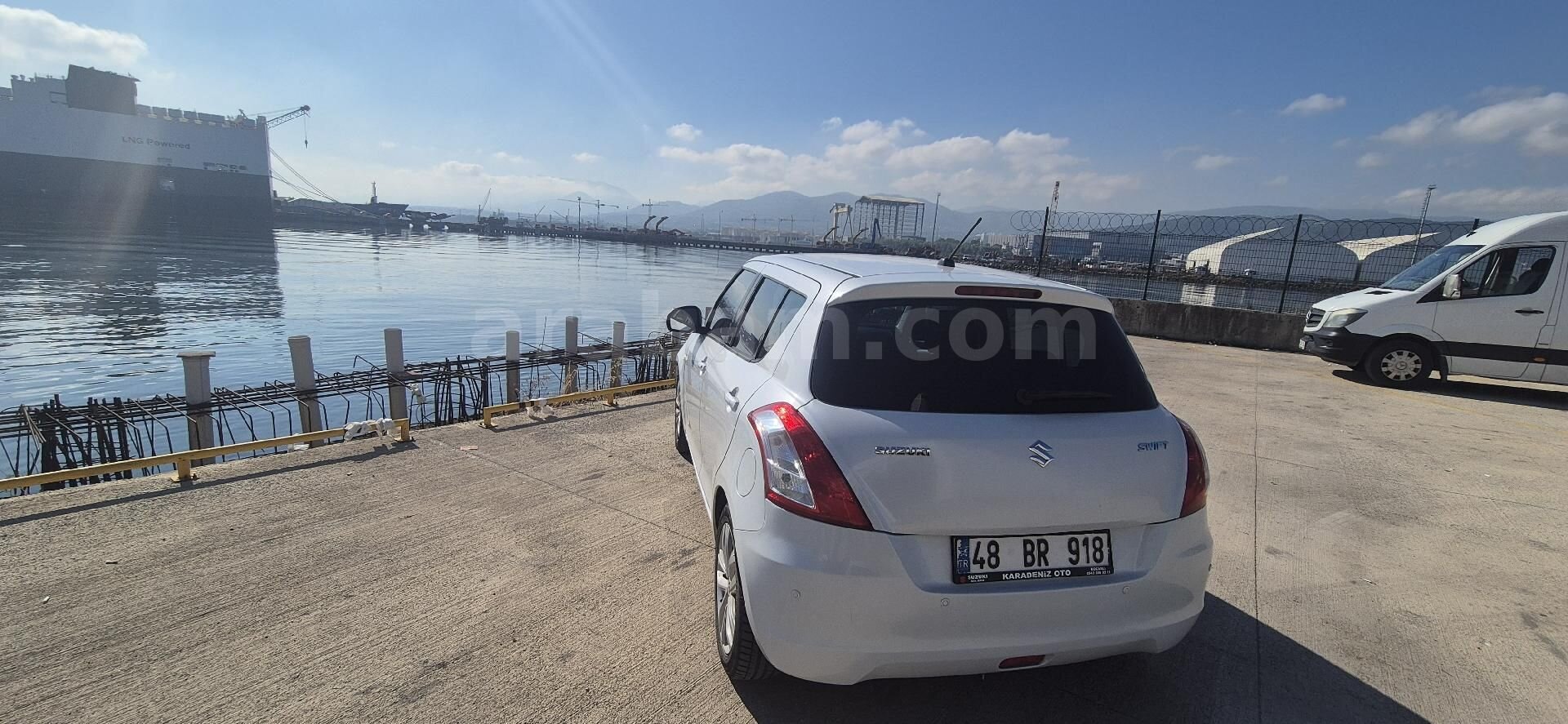 Sahibinden Suzuki Swift 1.2 GL 2016 Model Kocaeli 195.000 km Beyaz 4