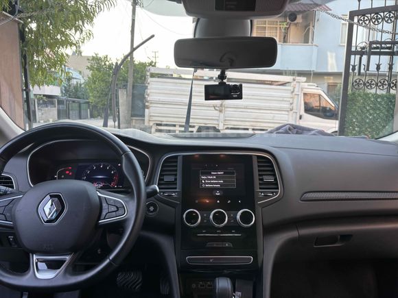 Sahibinden Renault Megane 1.3 TCe Touch 2024 Model Adana