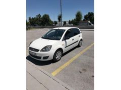 Sahibinden Ford Fiesta 1.4 TDCi Comfort 2006 Model  237.000 km Beyaz