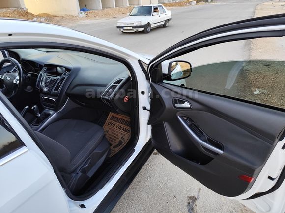 Sahibinden Ford Focus 1.6 TDCi Titanium 2013 Model