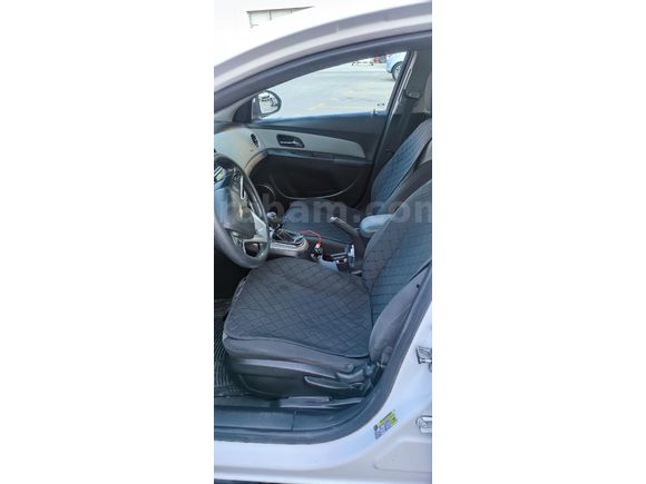 Chevrolet Cruze 2011 1510000 Km