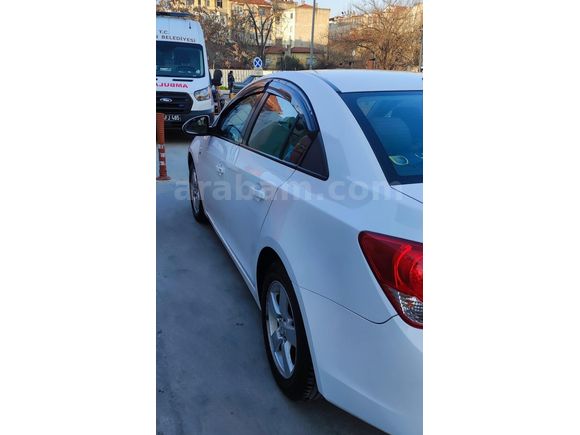 Chevrolet Cruze 2011 1510000 Km