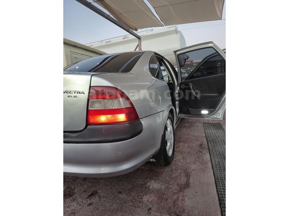 Vectra 1.6 16V Otomatik 146000