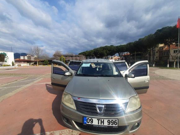 Sahibinden Dacia Logan 1.5 dCi Laureate 2012 Model