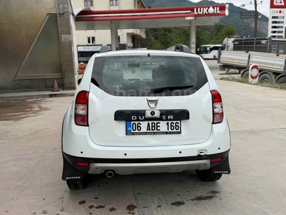 Sahibinden Düşük km Dacia Duster 1.5 dCi Laureate 2016 Model  
