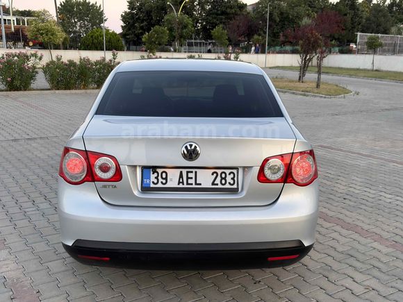 Galeriden Volkswagen Jetta 1.6 TDi Primeline 2010 Model Tekirdağ