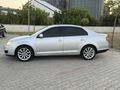 Galeriden Volkswagen Jetta 1.6 TDi Primeline 2010 Model Tekirdağ