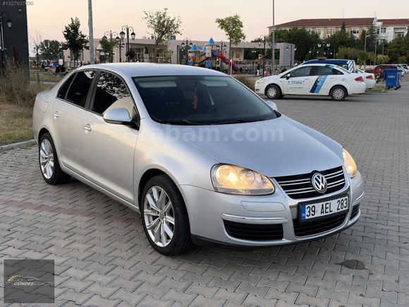 2010 MODEL VW JETTA