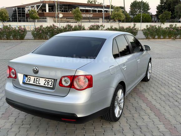 Galeriden Volkswagen Jetta 1.6 TDi Primeline 2010 Model Tekirdağ