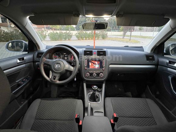 Galeriden Volkswagen Jetta 1.6 TDi Primeline 2010 Model Tekirdağ