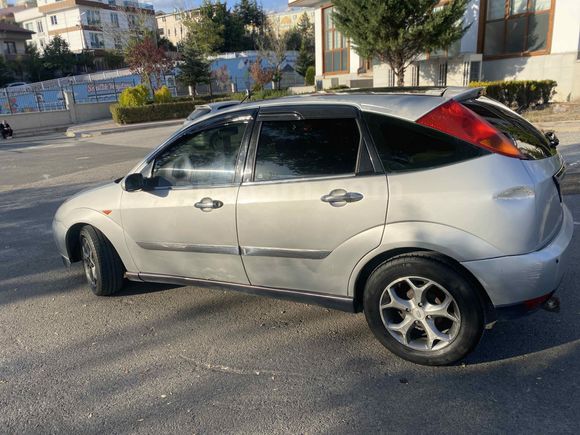 Sahibinden Ford Focus 1.6 Ambiente 2001 Model 