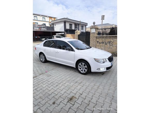 Sahibinden Skoda SuperB 1.6 TDI Active 2012 Model
