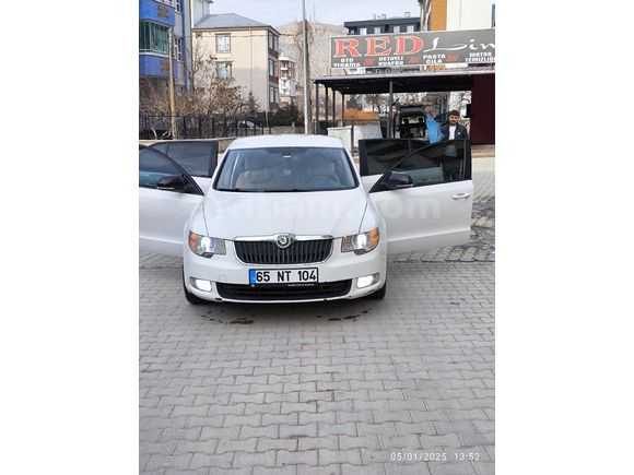 Sahibinden Skoda SuperB 1.6 TDI Active 2012 Model