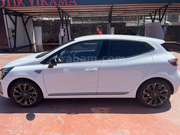 Sahibinden Renault Clio 1.0 TCe Techno Esprit Alpine 2025 Model Kocaeli