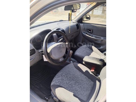 Sahibinden Hyundai Accent 1.6 Admire 2004 Model