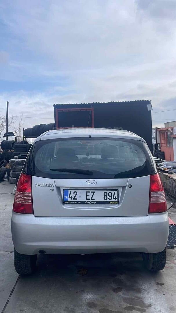 Galeriden Kia Picanto 1.1 EX 2005 Model Konya 280.000 km Gri (Gümüş) 6