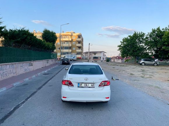 ÖĞRETMENDEN BAKIMLI COROLLA