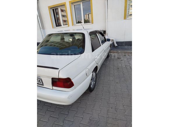 Sahibinden Ford Escort 1.6 CLX 1998 Model