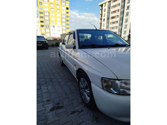 Sahibinden Ford Escort 1.6 CLX 1998 Model