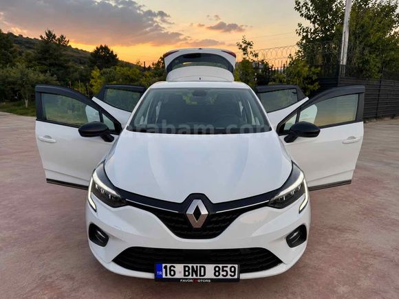 Sahibinden Renault Clio 1.0 TCe Touch 2022 Model 