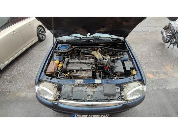Sahibinden Ford Escort 1.6 CLX 1997 Model