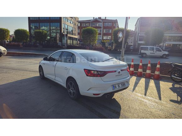 Sahibinden Renault Megane 1.6 Joy 2017 Model