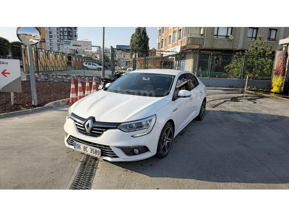 Sahibinden Renault Megane 1.6 Joy 2017 Model