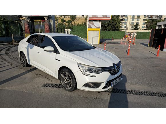 Sahibinden Renault Megane 1.6 Joy 2017 Model