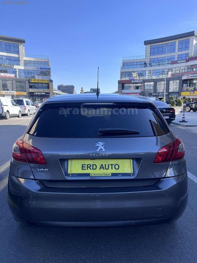 Galeriden Peugeot 308 1.2 PureTech Style Tech 2021 Model Ankara 107.000 km Gri 7