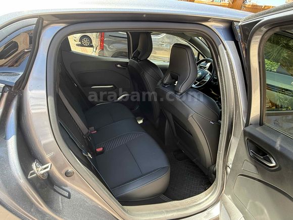 Sahibinden Renault Clio 1.0 TCe Techno Esprit Alpine 2024 Model 