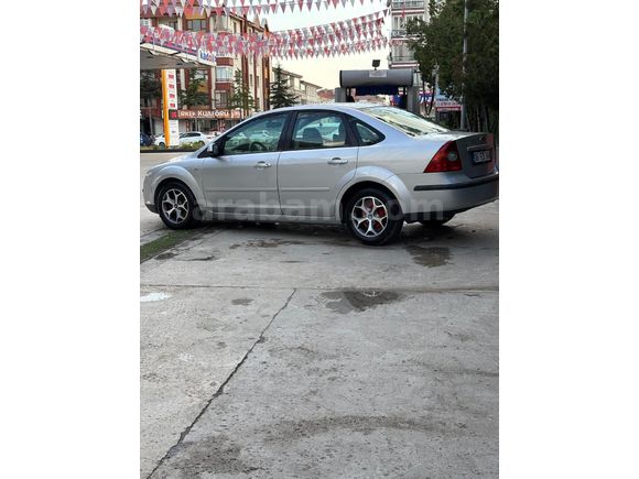 Sahibinden Ford Focus 1.6 TDCi Trend 2007 Model