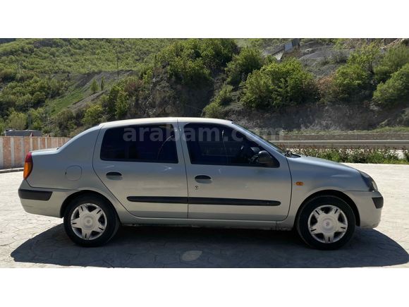 Sahibinden Renault Clio 1.4 Authentique 2004 Model 
