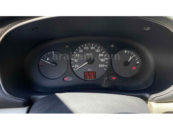 Sahibinden Renault Clio 1.4 Authentique 2004 Model 